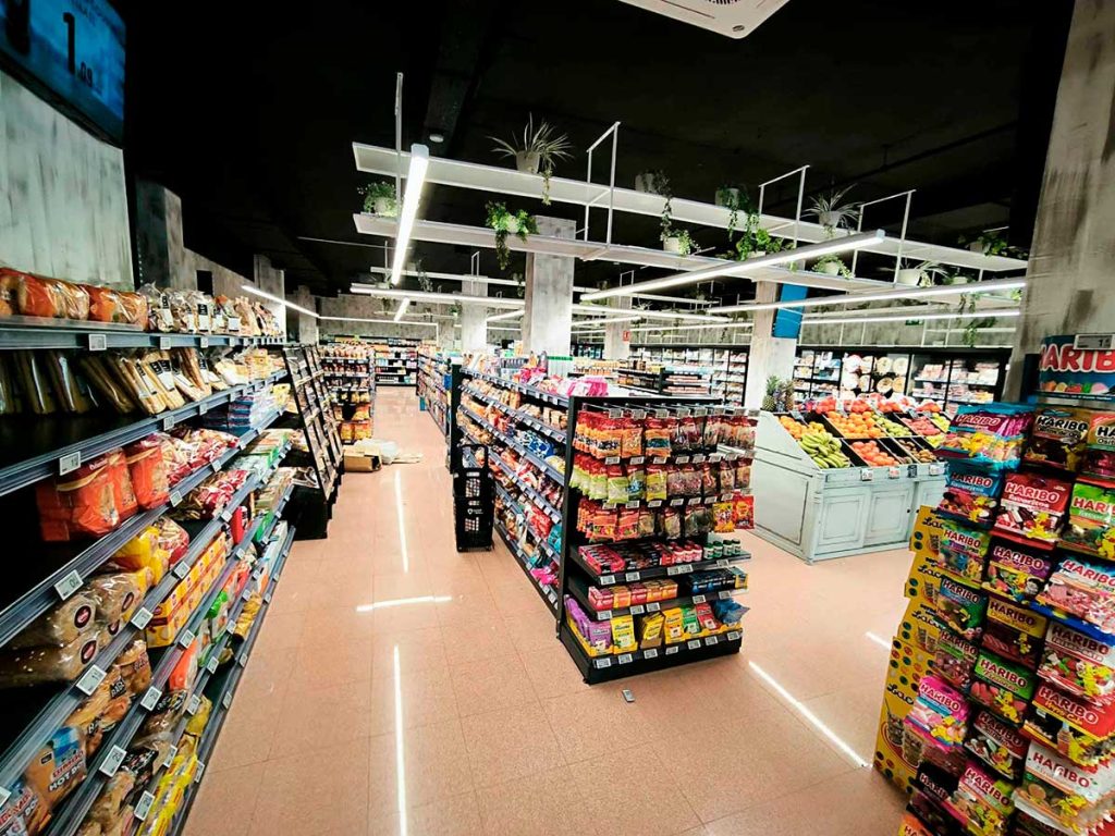Cómo diseñar la distribución de una tienda de alimentación